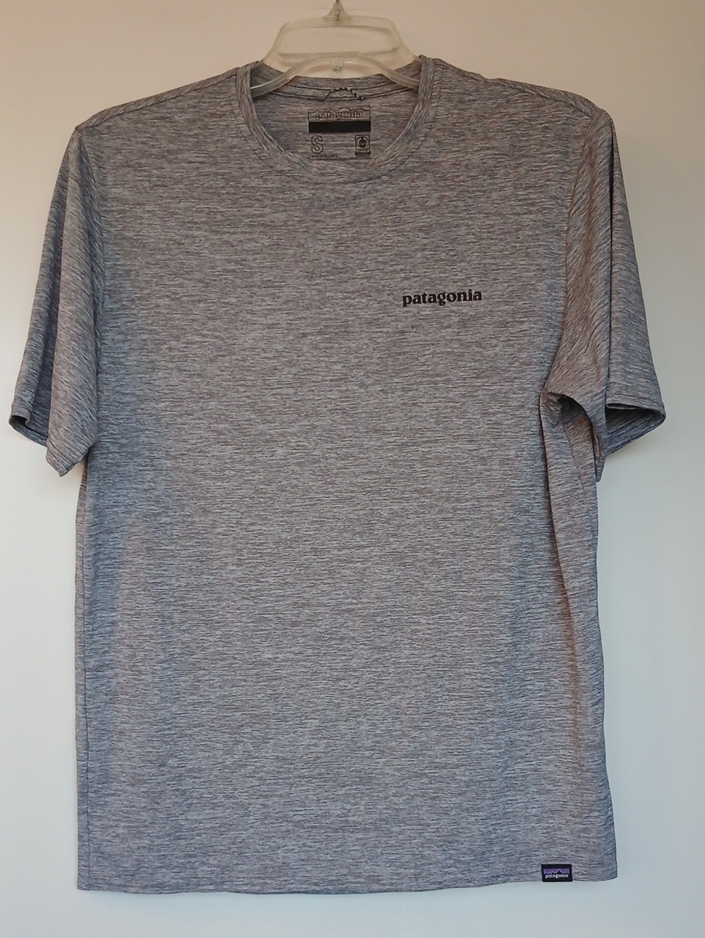 Patagonia Men's Gray Crew Neck Lightweight T-Shirt Size Small